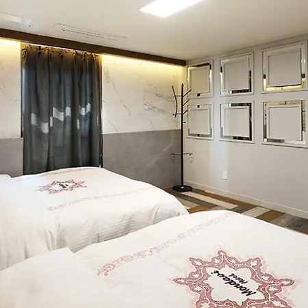 Hotel Mondavi Mokpo Luaran gambar