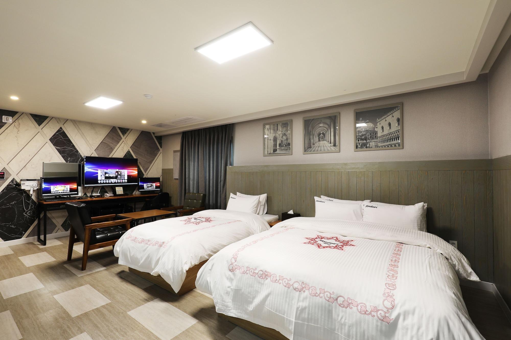Mondavi Hotel Mokpo